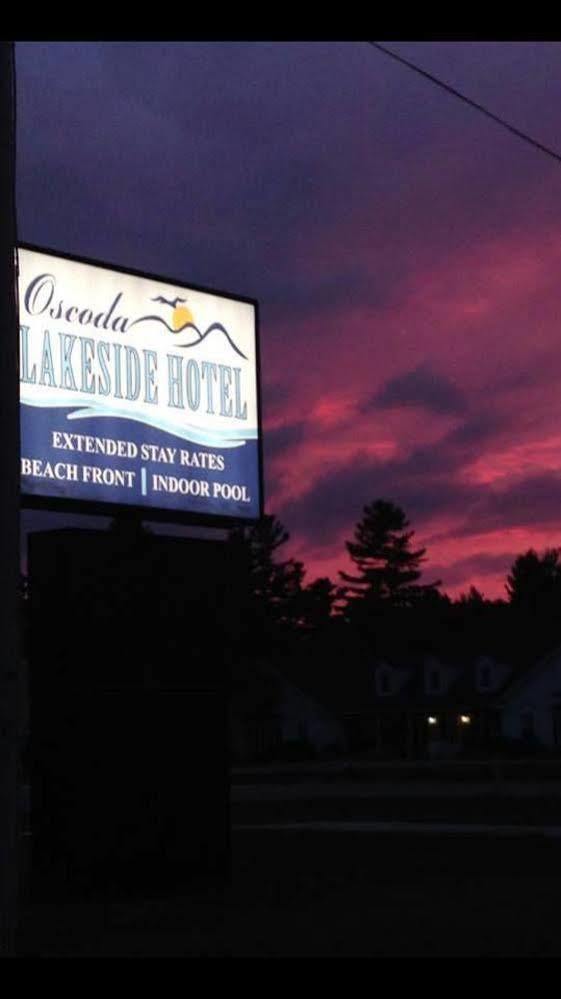 Oscoda Lakeside Hotel Exterior photo